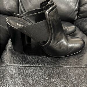 Donald J. Pliner Black Heeled Boots